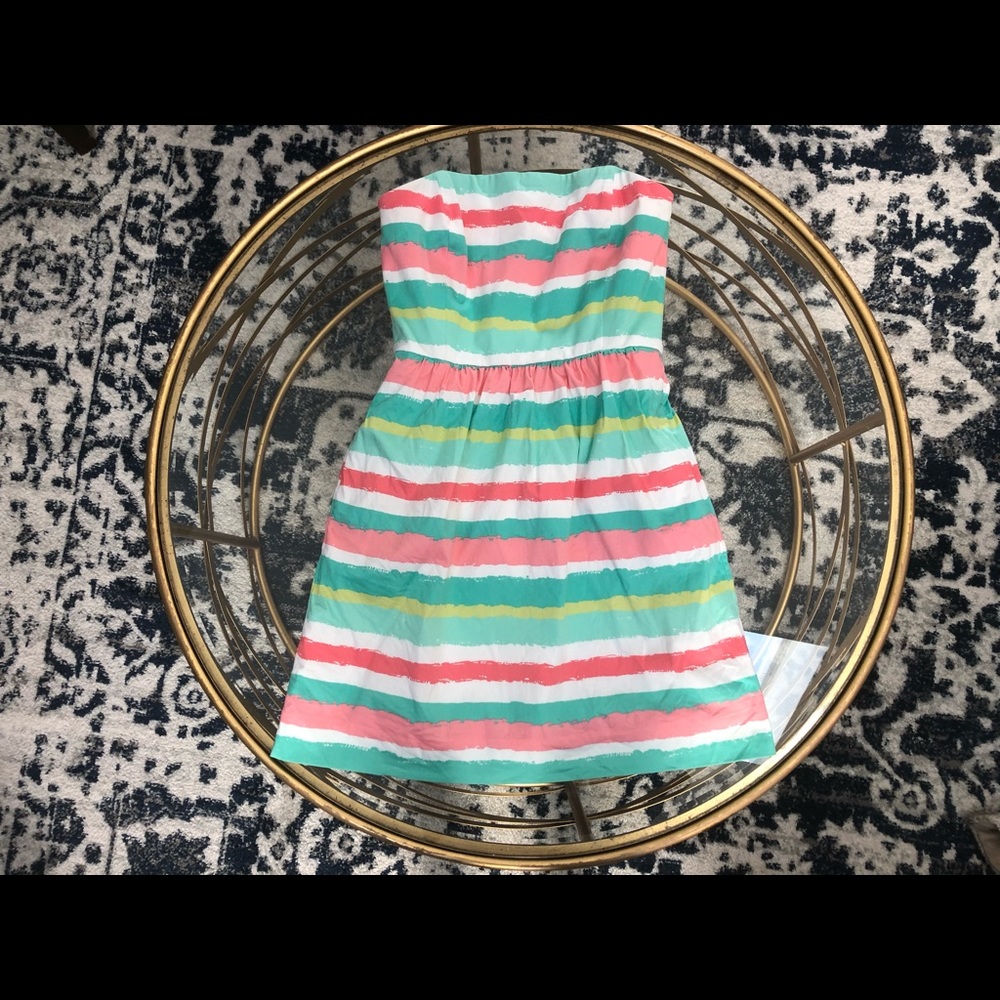 Vineyard Vines strapless dress with pockets